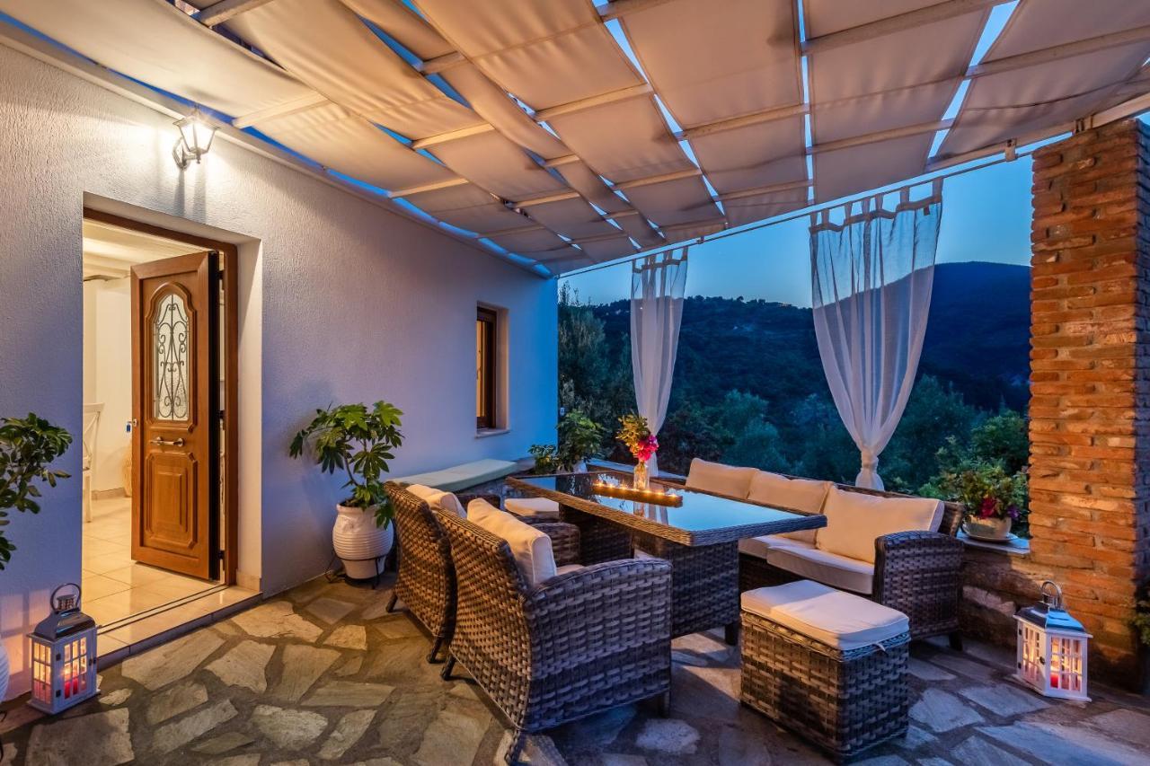 Villa Fotini Kalivi In Raches Panormos  Extérieur photo